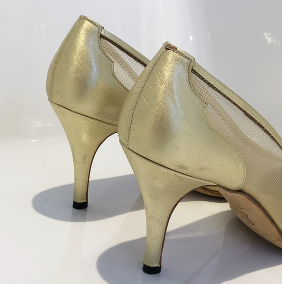 René Mancini Gold Leather Pumps, Italian sz 6.5 - Picture 5 of 8